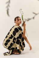 Noir Itajime Kaftan