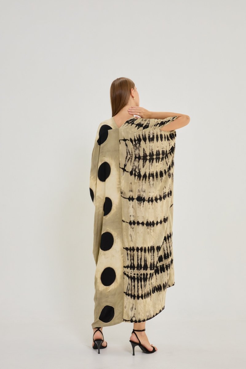 Queen — Itajime - byFon – Exclusively Hand - Dyed Clothing, Ethically Made.