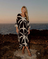 Sabi Palm — Itajime - byFon – Exclusively Hand - Dyed Clothing, Ethically Made.